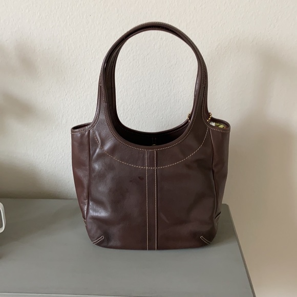 Coach brown leather shoulder purse - Picture 3 of 5
